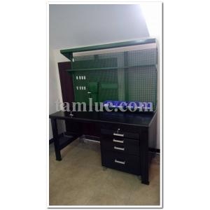 Bàn thao tác kết hợp bảng treo, tủ dụng cụ di động 4 ngăn